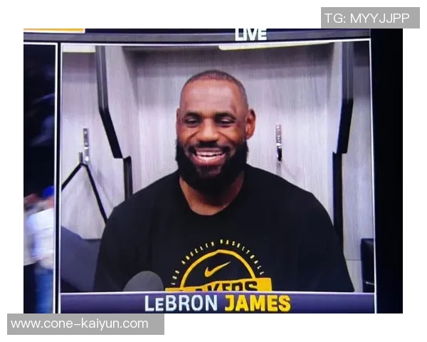 詹姆斯赞马克西谦逊每年共同训练备战新赛季