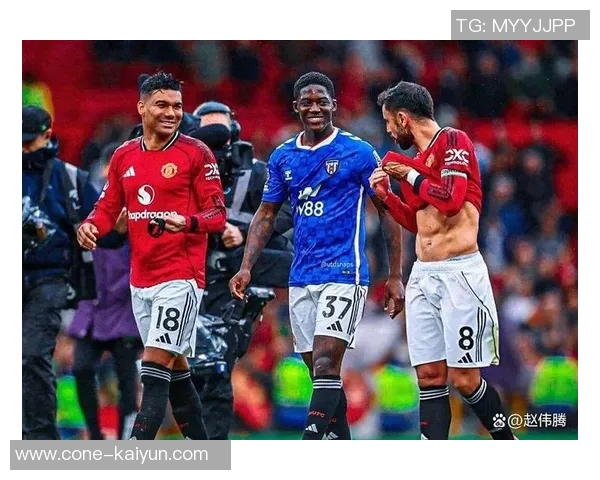 经纪人表示莱昂冬窗外租曼联可能性不大中途离队并非最佳选择