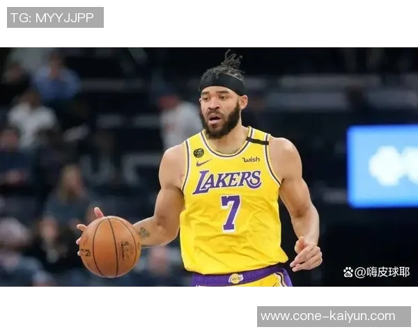 麦基荣膺伊拉瓦拉老鹰俱乐部队内最有价值球员场均19分10篮板2助攻成队内最佳 麦基荣膺伊拉瓦拉老鹰俱乐部队内最有价值球员场均19分10篮板2助攻成队内最佳